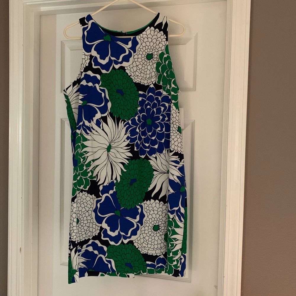 Floral summer dress.